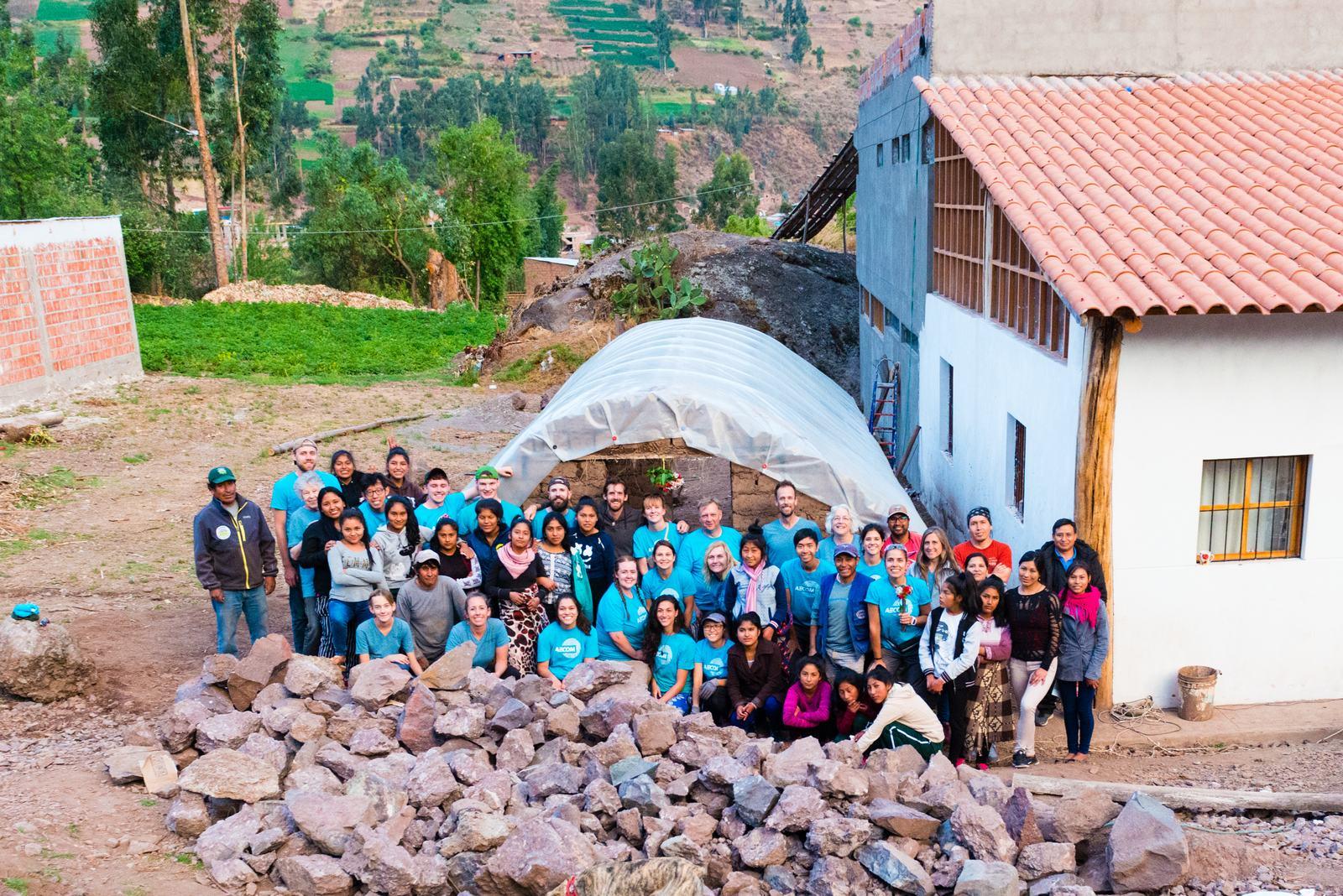The 2019 build team at the Sacred Valley Project, Calca, Peru